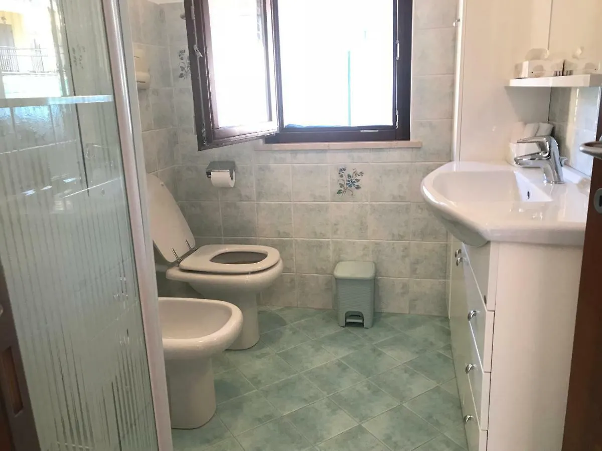 Apartment Appartamento Nonna Maria Garda Lake Padenghe sul Garda
